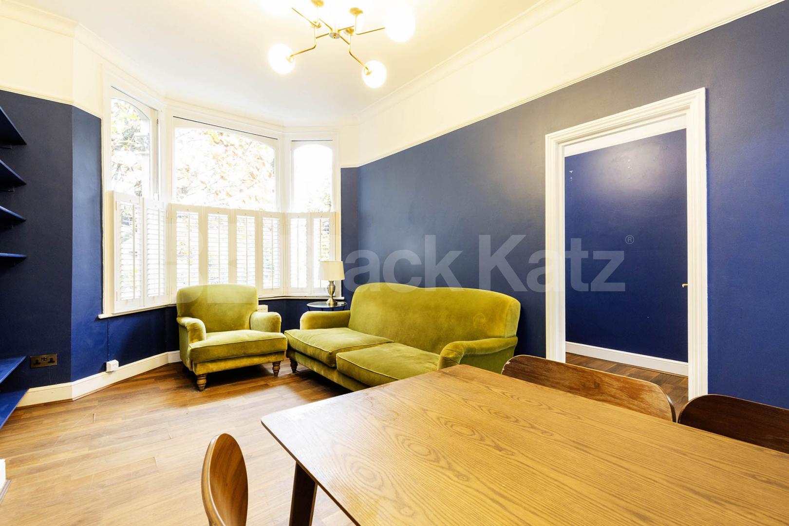 A beautiful 2 bedroom property set within a stunning period conversion  Hanley Road , Finsbury Park